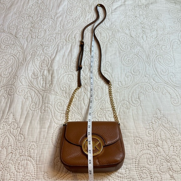 Michael Kors small 7x5 crossbody tan brown bag - Picture 5 of 9